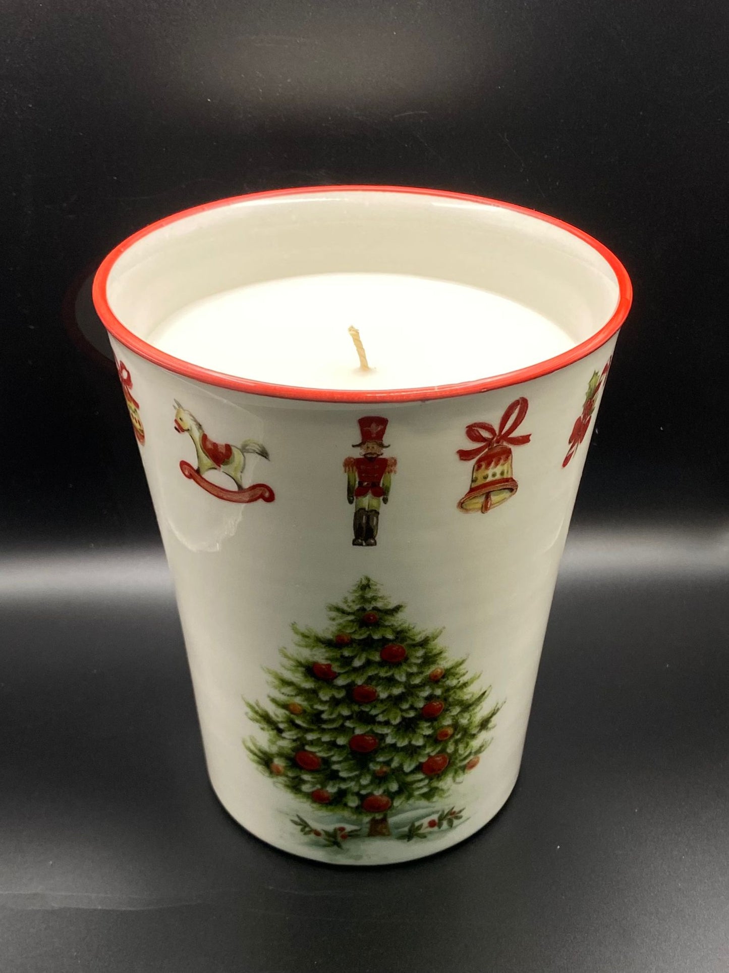 Spiced Gingerbread Scented Christmas Candle – 900g